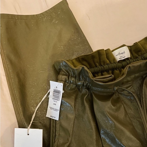 Aritzia Wilfred Jive Trouser - Picture 6 of 7